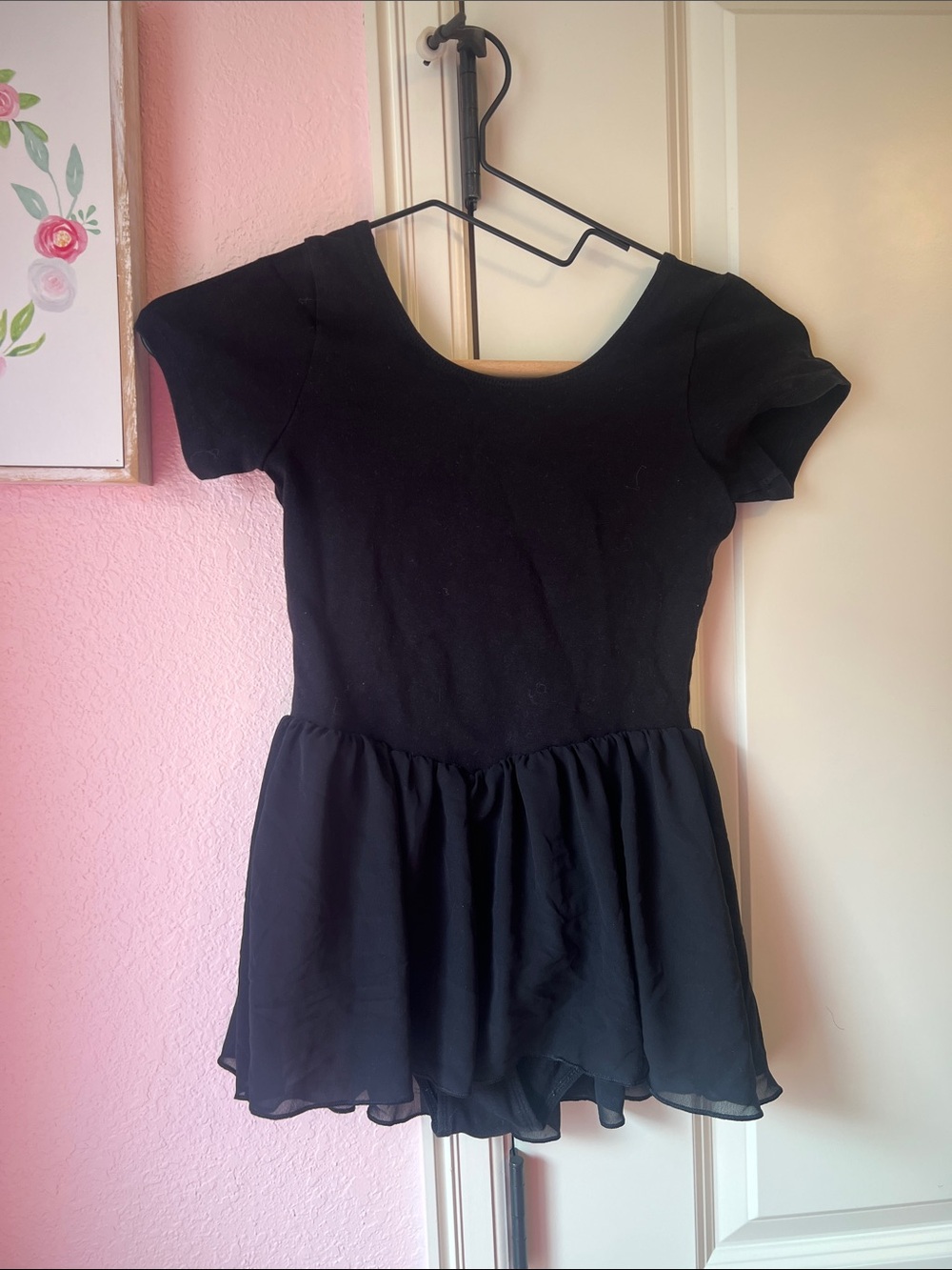 Bloch Black Short-Sleeve Chiffon Hem Dance Dress